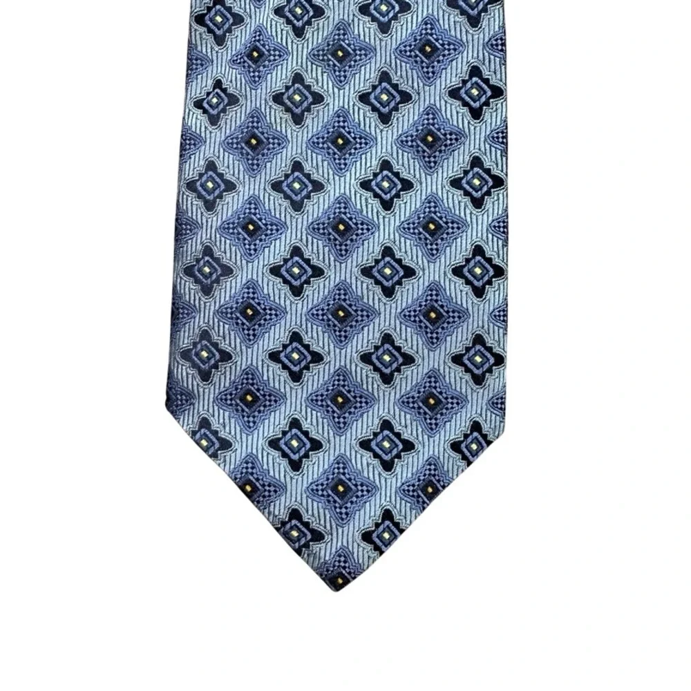 Bruno Piattelli Mens Blue Geometric Medallion Pure Silk Necktie Made in USA 4in